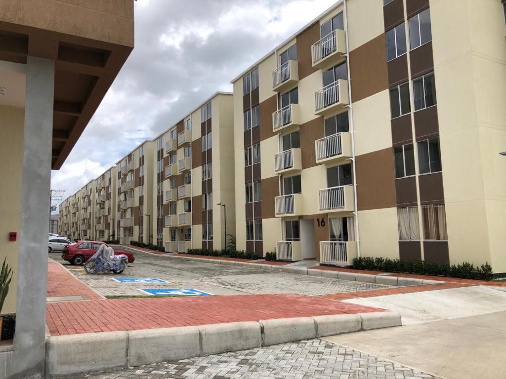 Apartamento Nuevo Amoblado Neiva Conjunto Residencial Goya 504 エクステリア 写真